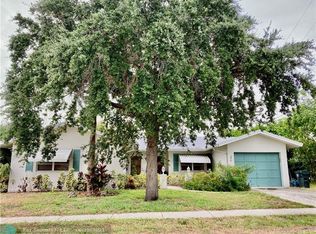 250 SW 9th Ave, Boca Raton, FL 33486