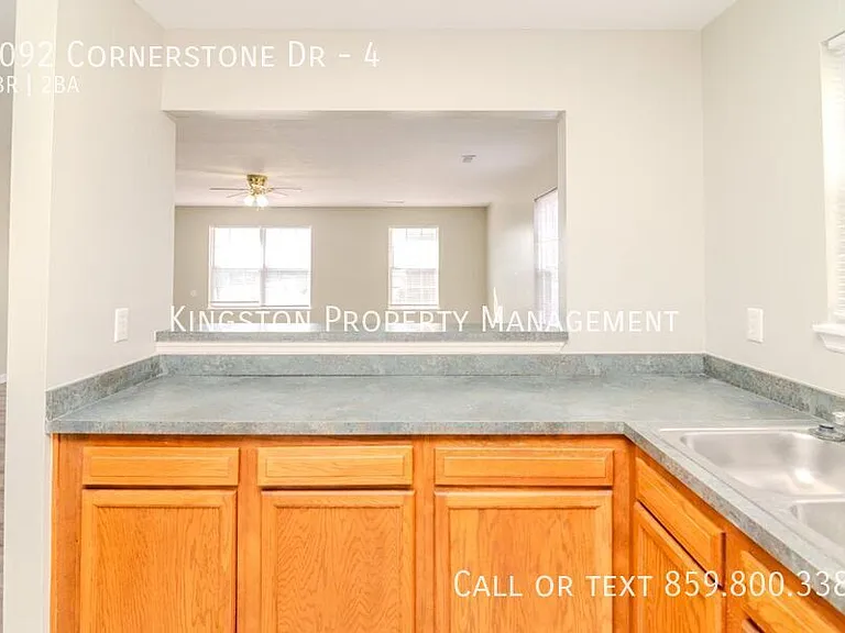 2092 Cornerstone Dr #4 — Photo 12