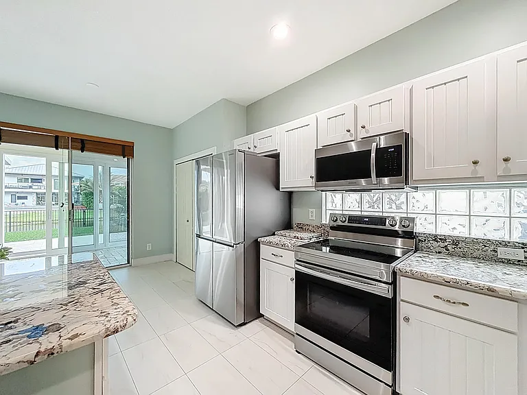 1143 Canoe Point — Photo 28