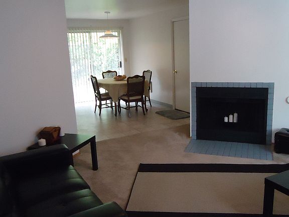 3rd image of 4718 NE Hazel Dell Ave APT A