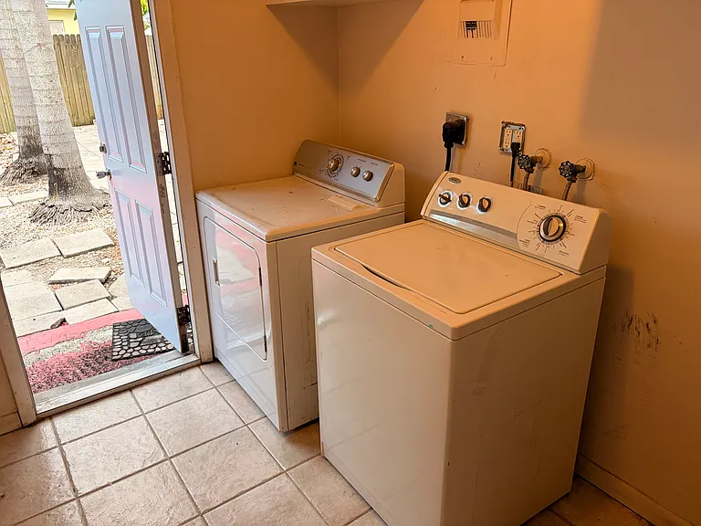 15610 SW 298th Ter — Photo 16