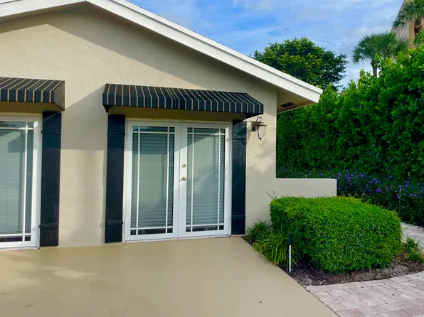 301 NW 53rd St, Boca Raton, FL 33487