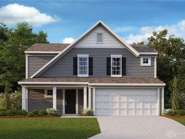 512 E Westbrook Rd, Brookville, OH 45309