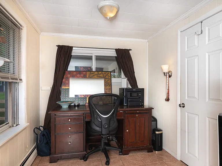440 Pine St — Photo 31