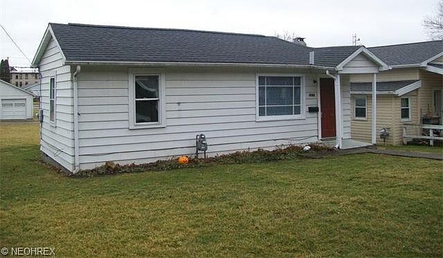 1st image of 2202 Armco Ave