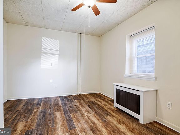 4th image of 1854 S Carlisle St #2