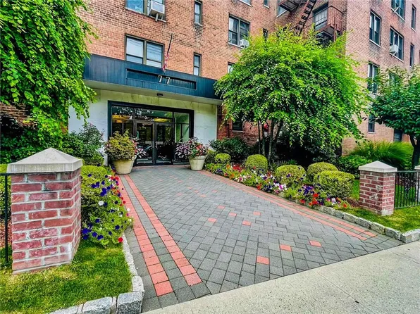 77 Bronx River Road #5B, Yonkers, NY 10704