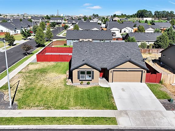 2nd image of 801 S Wilder Street