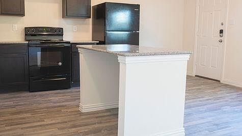 3rd image of 107 Enon Ave