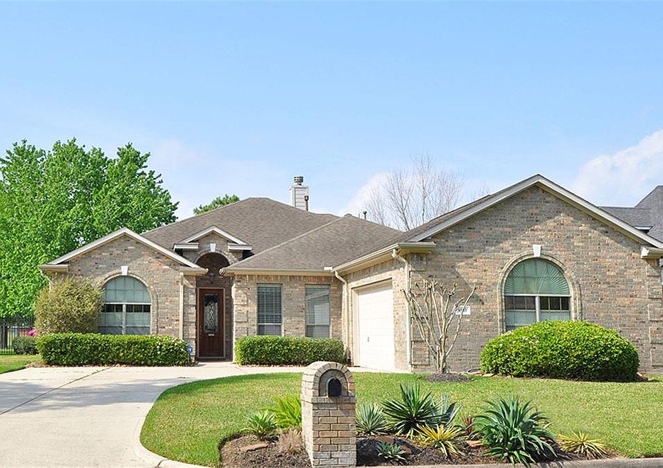 1st image of 8503 Atascocita Lake Way