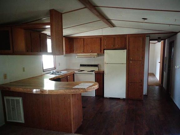 5th image of 8900 Golden Gate Blvd