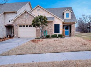 100 Greathouse Vlg, Decatur, TX 76234