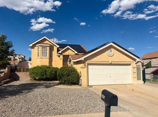 882 Avenida Pastoral NW, Los Lunas, NM 87031