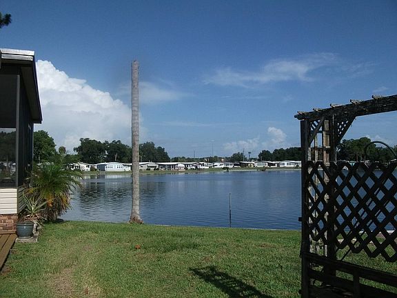 2nd image of 712 Lake Larch Dr #303