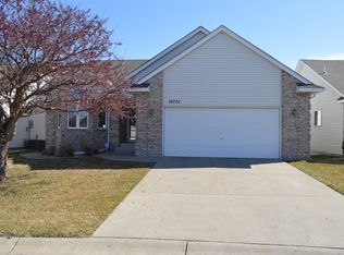 12771 Jonquil St NW, Coon Rapids, MN 55448