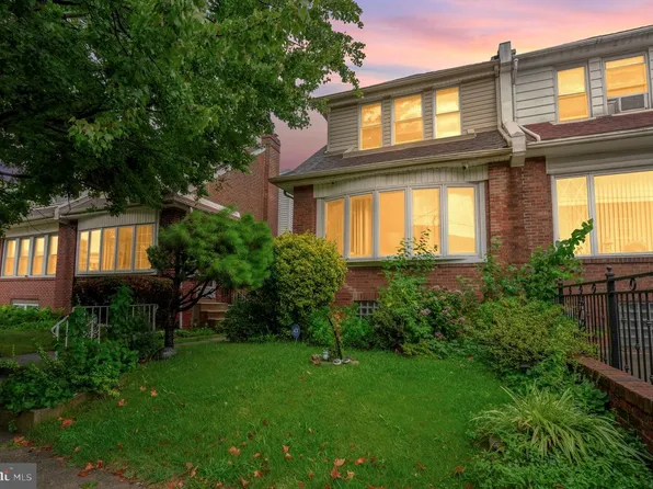 5029 Akron St, Philadelphia, PA 19124