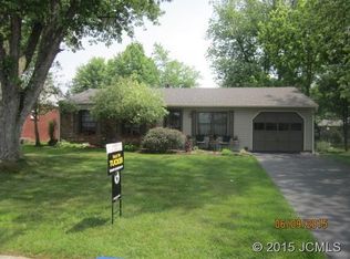 349 Cedarwood Dr, Madison, IN 47250