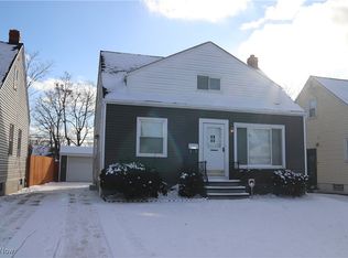 18716 Fairway Ave, Maple Heights, OH 44137