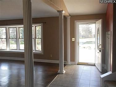 2nd image of 33345 Rockford Dr
