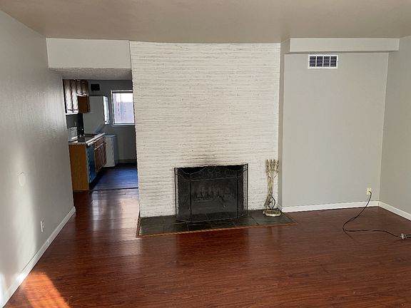4th image of 10722 6th Ave S #2