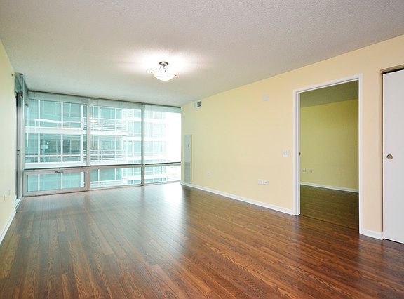 2nd image of 9655 Woods Dr Unit 1003