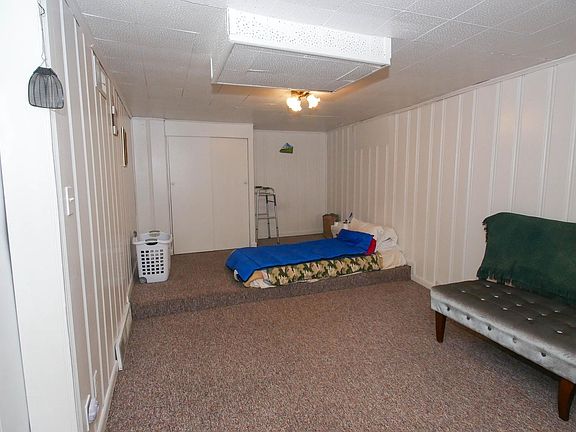 4th image of 709 Guilford Ave