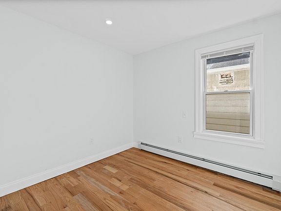 3rd image of 2050 Strang Ave Floor 2