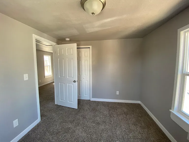 1208 Taylor Ave — Photo 17