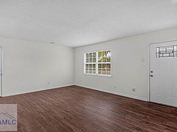 5th image of 509 Ashmore Rd