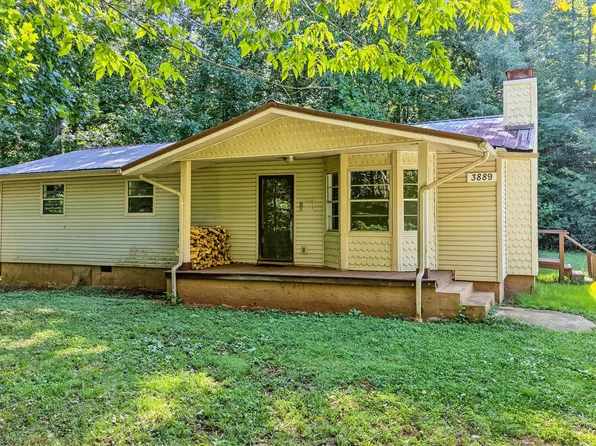 3889 Quarry Rd, Louisville, TN 37777