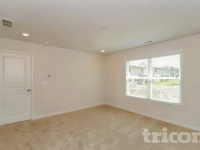 25 Leyland Ct — Photo 5