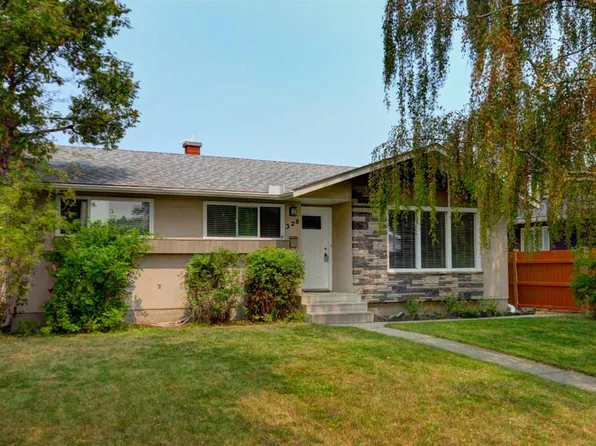 328 S 86th Ave SE, Calgary, AB T2H 1N7