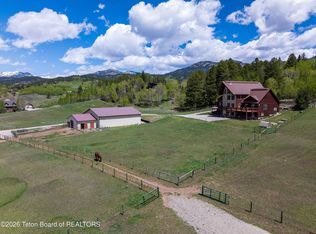 49 S Dell Creek Rd, Alpine, WY 83128