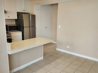 904 Lunalilo St APT 14, Honolulu, HI 96822