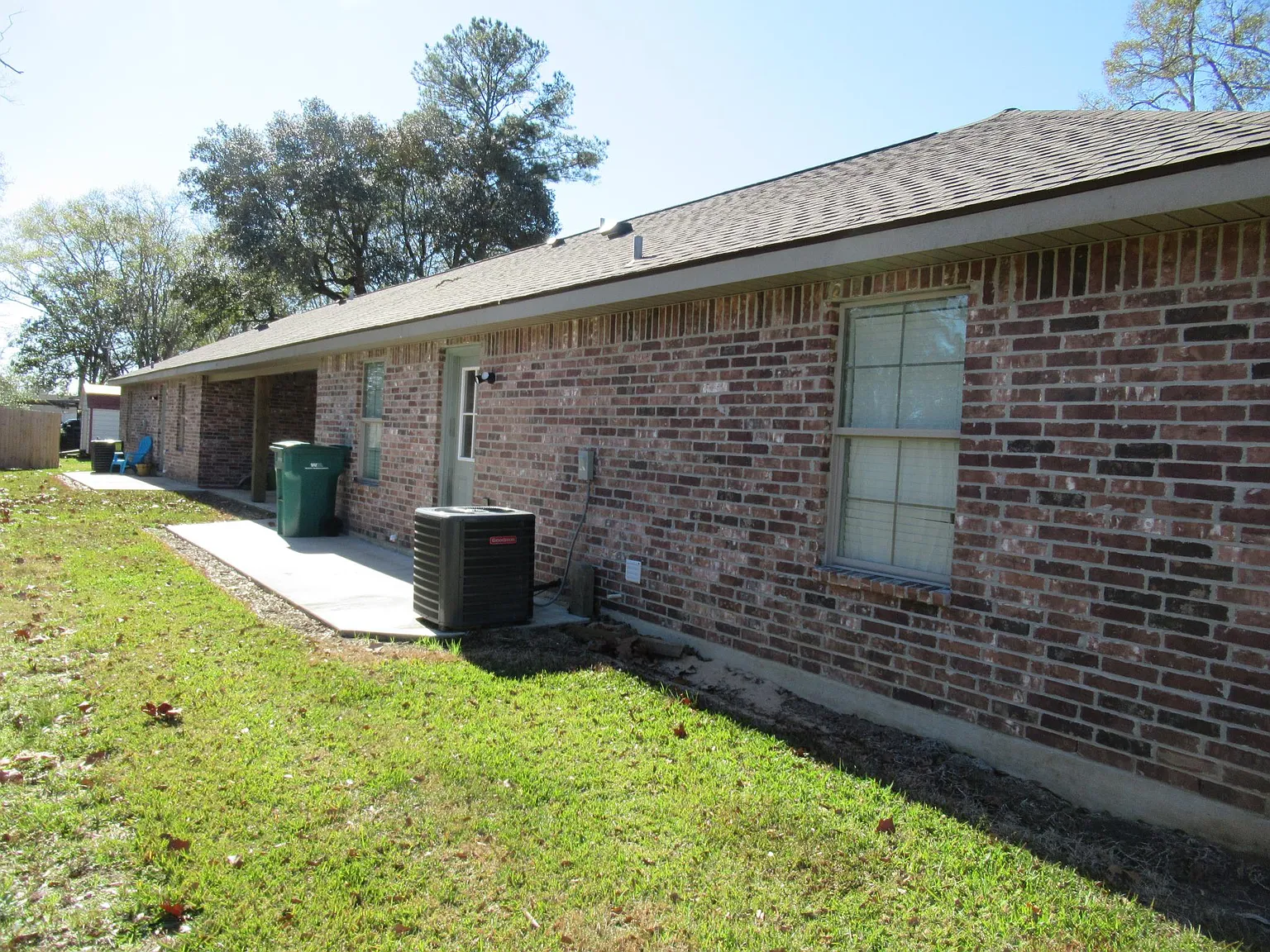 396 Burke Rd — Photo 3