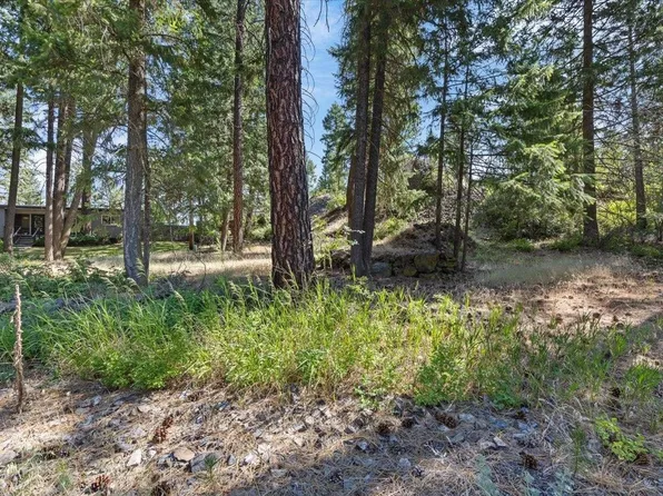 1504 W Forest Hills Ct, Spokane, WA 99218