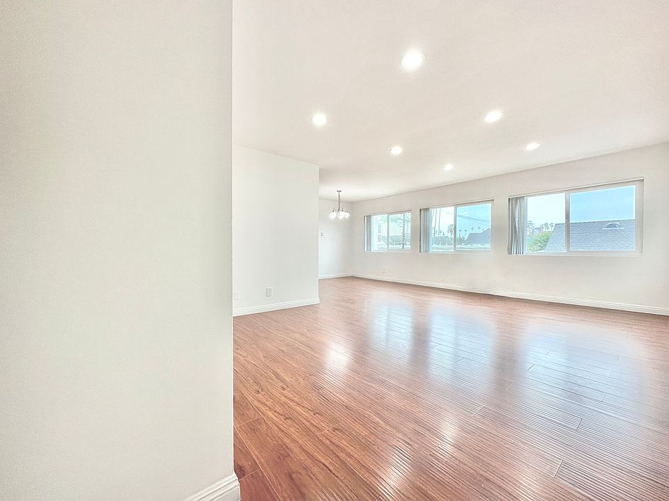 1st image of 956 Elden Ave APT 14