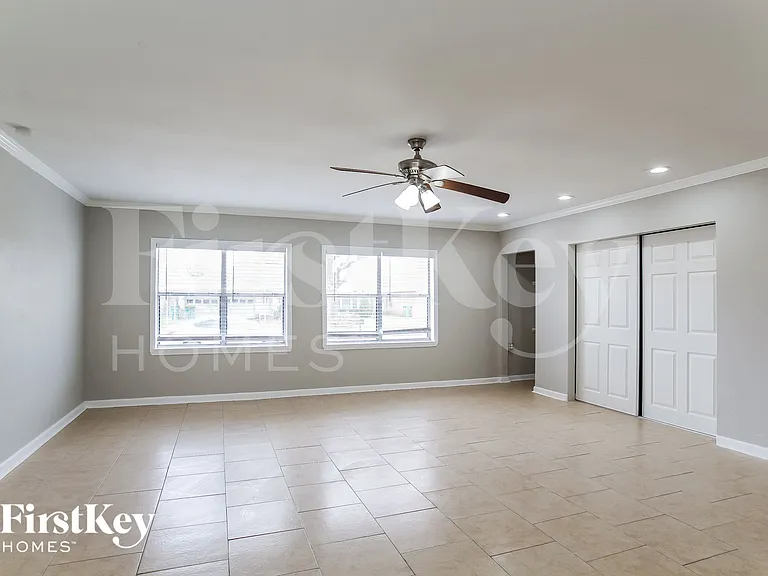 1710 Kenwick Pl — Photo 7