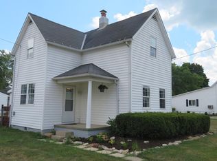 216 S Main St, New Holland, OH