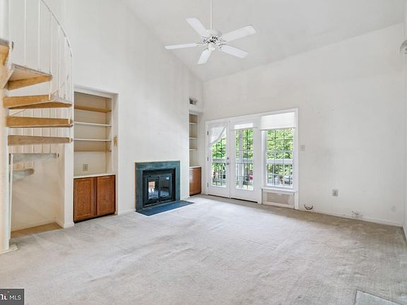 5th image of 20609 Shadyside Way #92-6