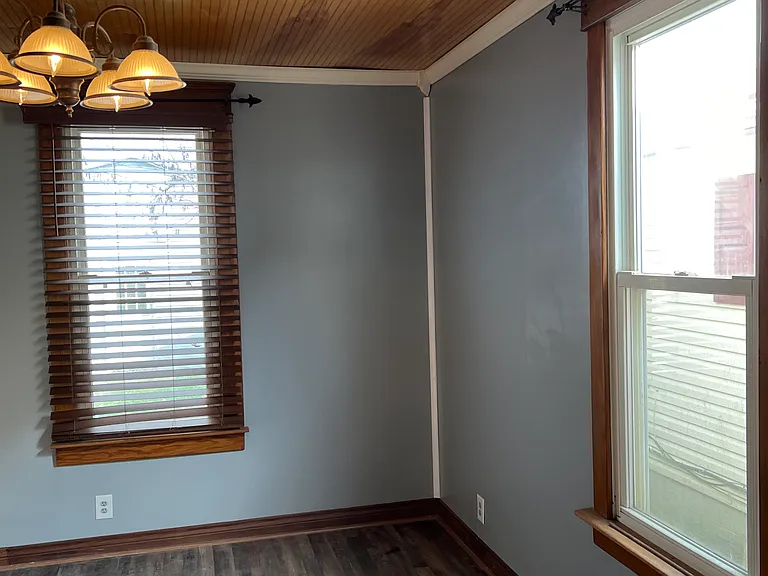 112 Etna St — Photo 10