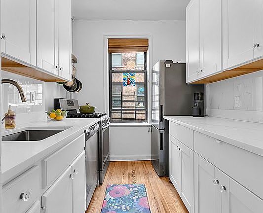 2nd image of 60 Cooper St APT 5H