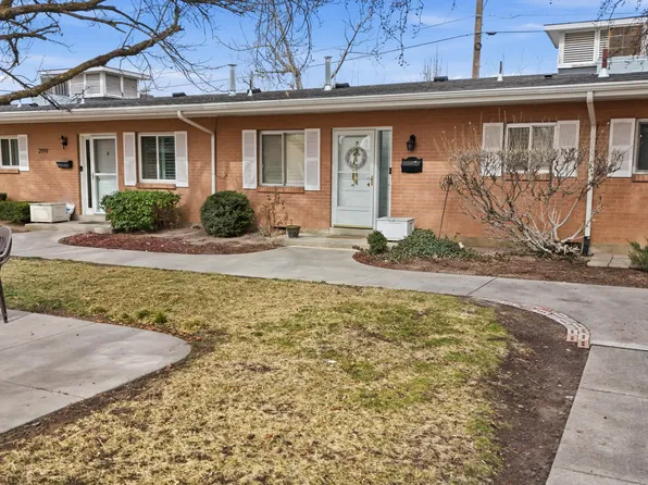 2199 E Carriage Ln APT 5, Holladay, UT 84117