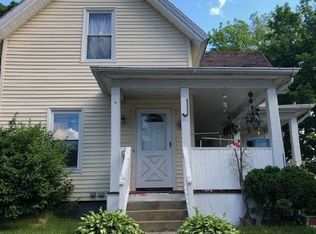 15 Richardson St, Leominster, MA 01453