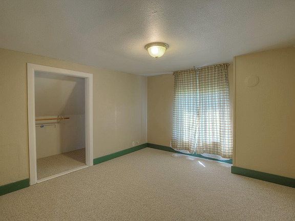 5th image of 119 Milwaukee Blvd S
