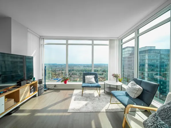 6700 Dunblane Ave #3601, Burnaby, BC V5H 0J3
