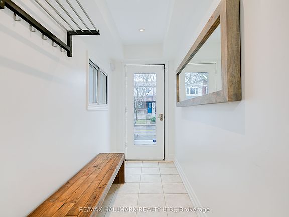 2nd image of 129 Woodfield Rd