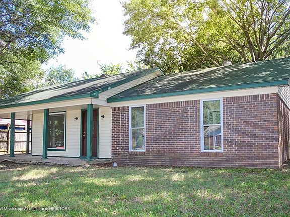 2nd image of 3095 Forest Glen Dr #Lake0