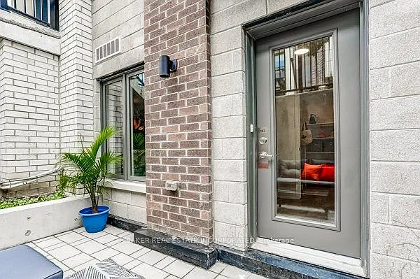 2 bed, $3,175 — Photo 4