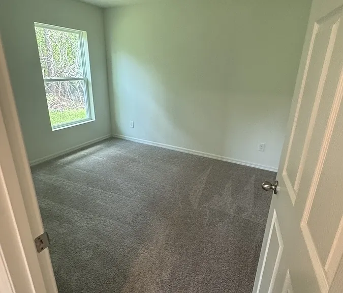 1568 Seeley Cir NW — Photo 8